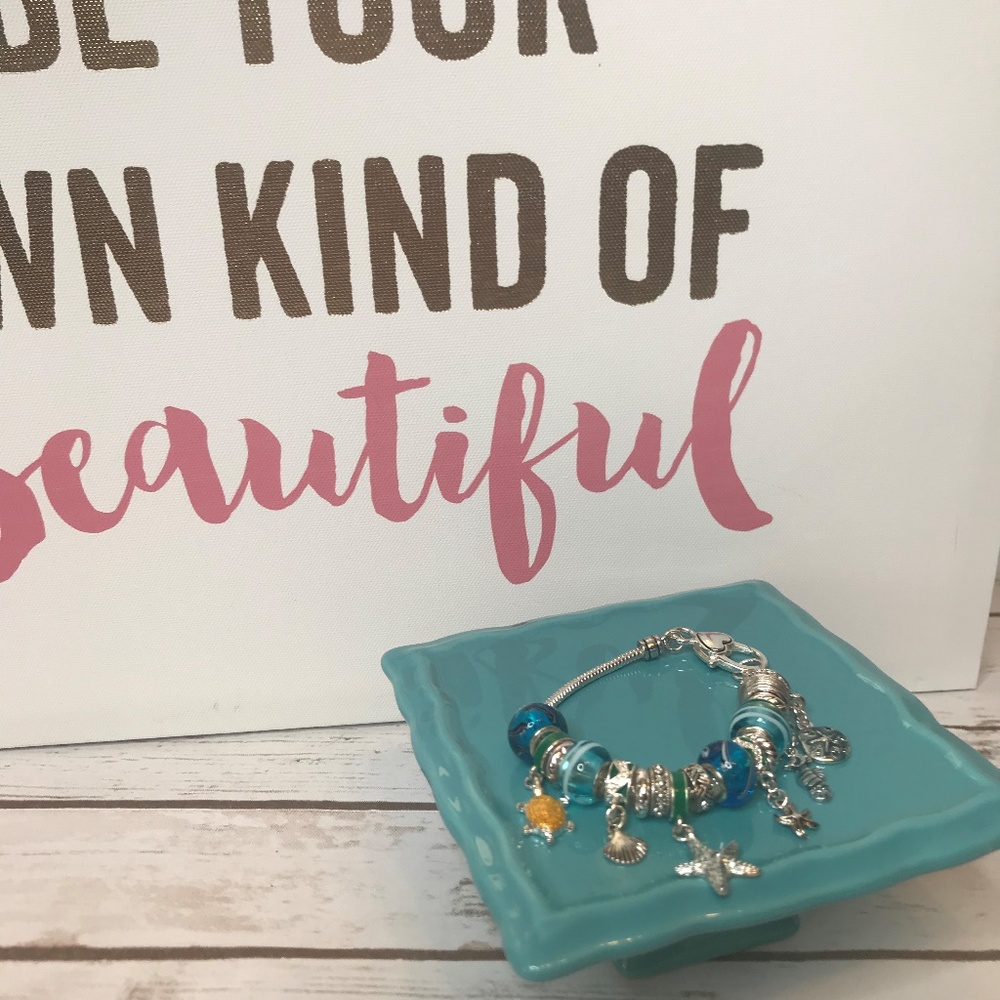 Silver Tone Beach Charm Bracelet